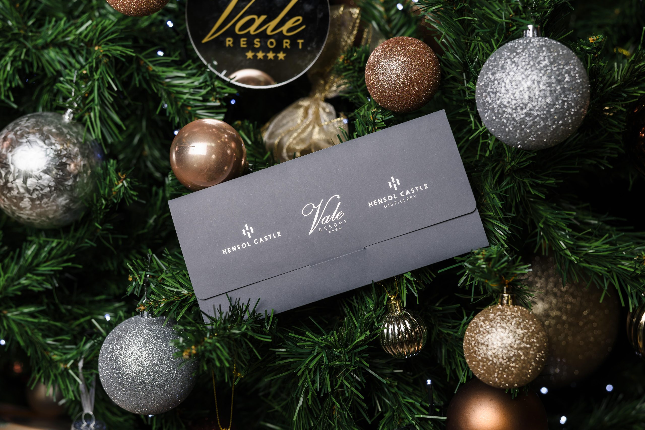 Christmas 2025: Treat Loved Ones to Vale Resort Spa, Golf & Dining Vouchers